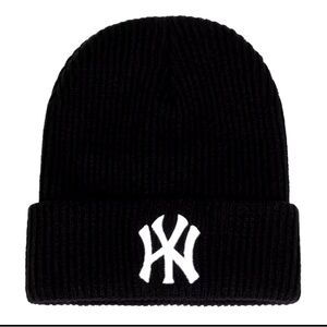 White,Grey & Black Beanies
